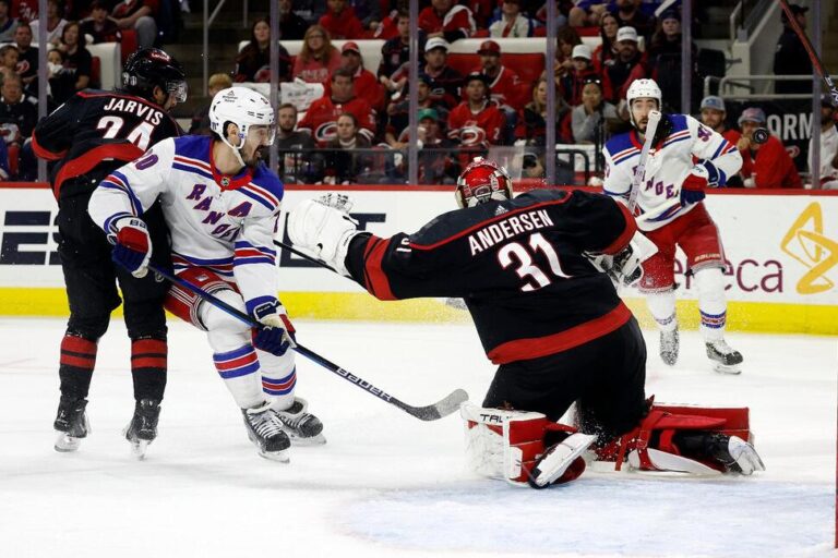 Kreider's third-period hat trick lifts Rangers to Eastern Conference finals with win over Hurricanes