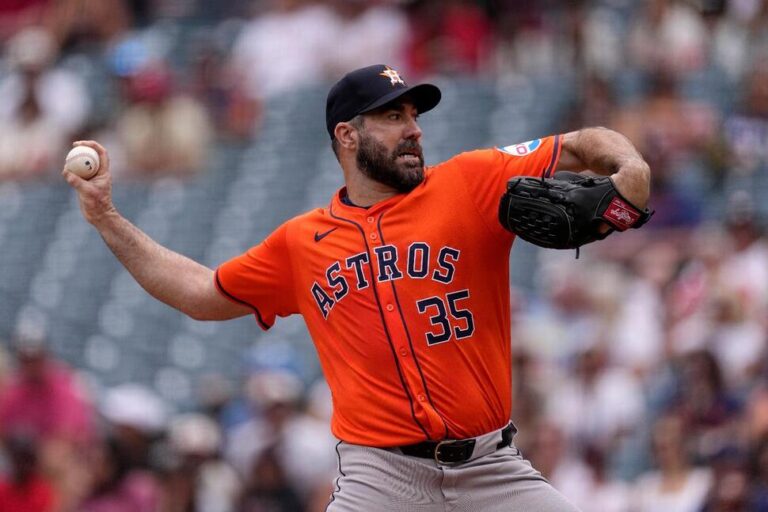 Verlander ruled out of Astros' game against Tigers with neck issue